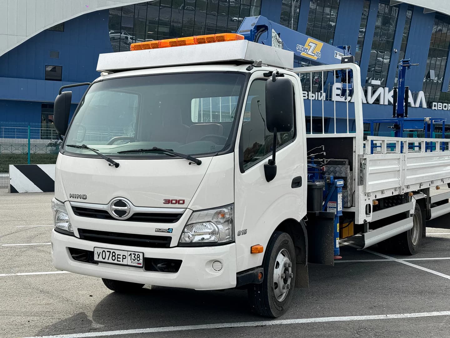 Toyota Hino 300, фотография 20