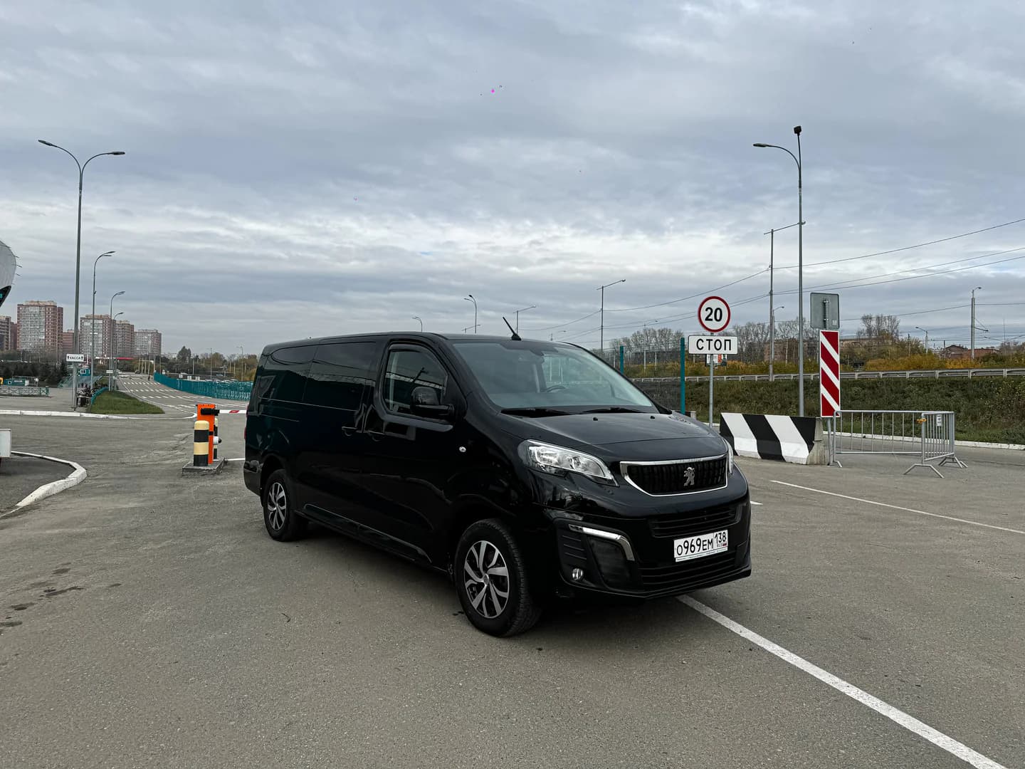 Peugeot Traveller, фотография 9
