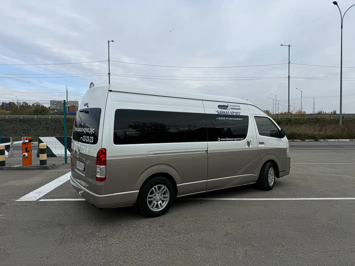 Toyota Hiace, фотография 8