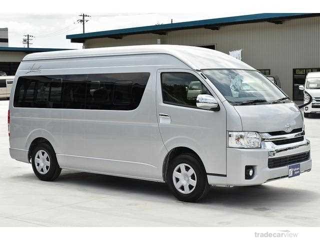 <span style="font-weight: bold;">Toyota HIACE</span>